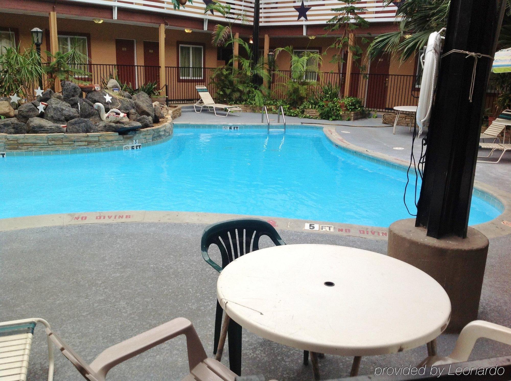 Budget Host Inn Arlington Exterior foto